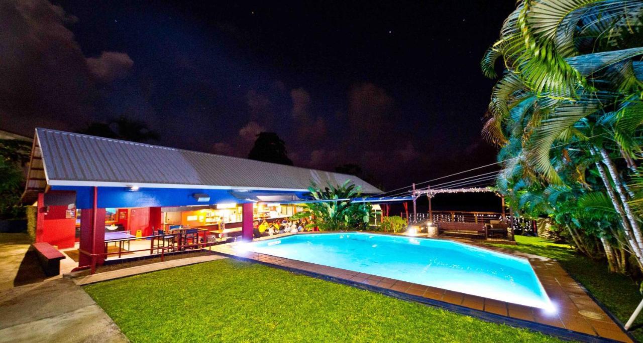 Ostello Retreat Seaside Port Vila Esterno foto